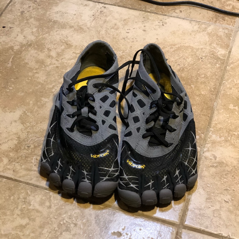 Vibram FiveFingers SeeYa LS (discontinued)